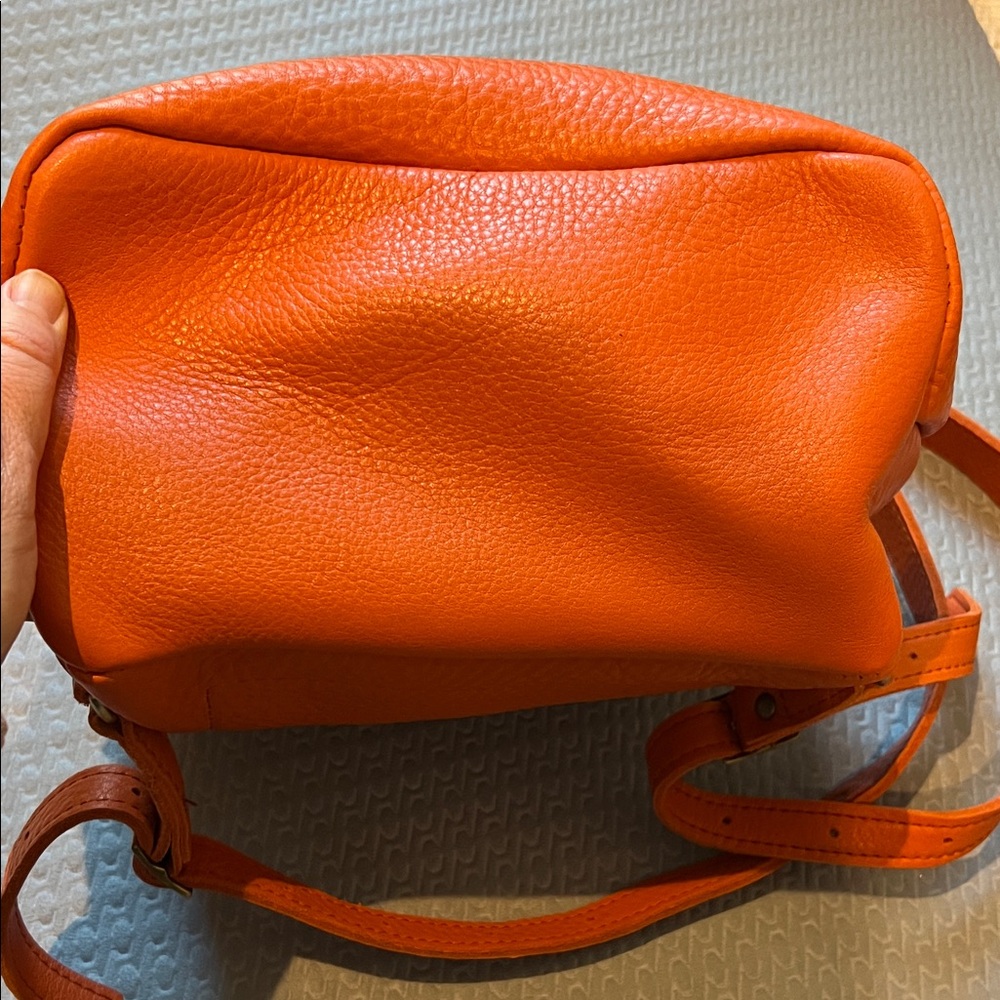 Portland Leather Goods Bucket Backpack in Cape Coral Orange - Picture 8 of 11